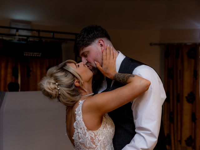 Daniel and Jade&apos;s Wedding in Hinckley, Leicestershire 20