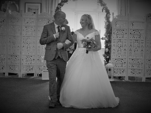 Lucy and Neil&apos;s Wedding in Oakham, Rutland 9