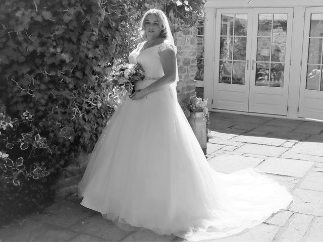Lucy and Neil&apos;s Wedding in Oakham, Rutland 35