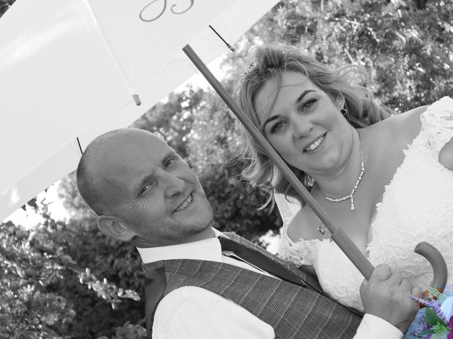 Lucy and Neil&apos;s Wedding in Oakham, Rutland 51