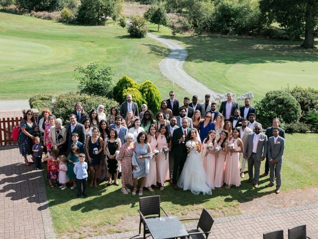 Ricardo and Hayley&apos;s Wedding in Reigate, Surrey 20