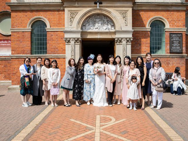 Angus and Issy&apos;s Wedding in Richmond, Surrey 17