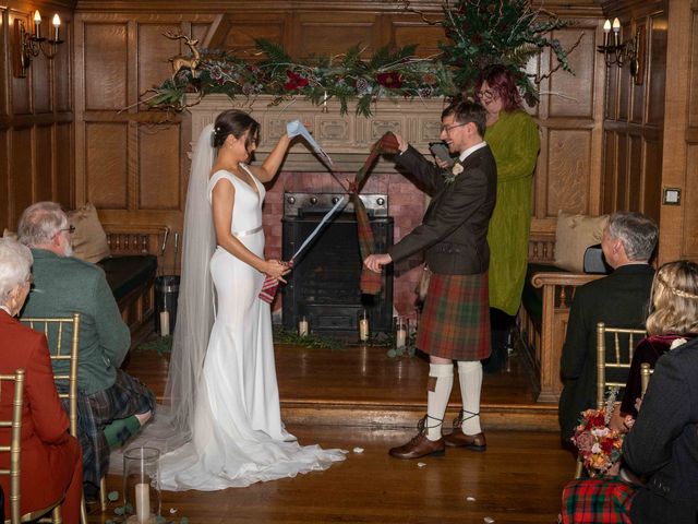Isaac and Felicia&apos;s Wedding in Stirling, Central &amp; Glasgow 8