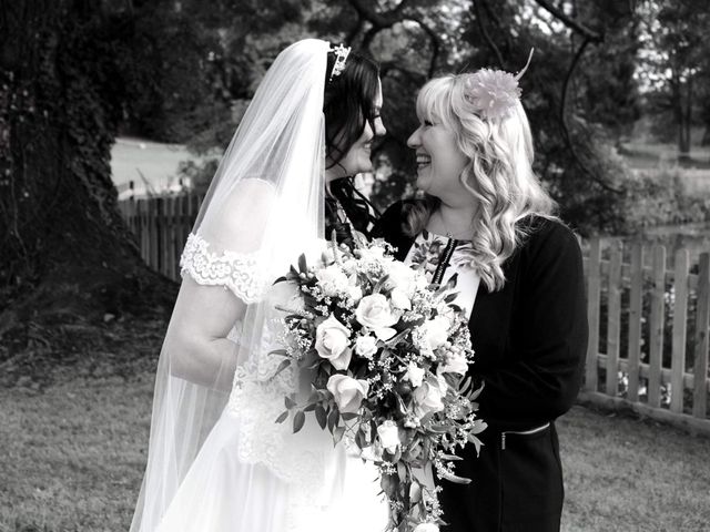 Lorraine and Rory's Wedding in Oxford, Oxfordshire 11