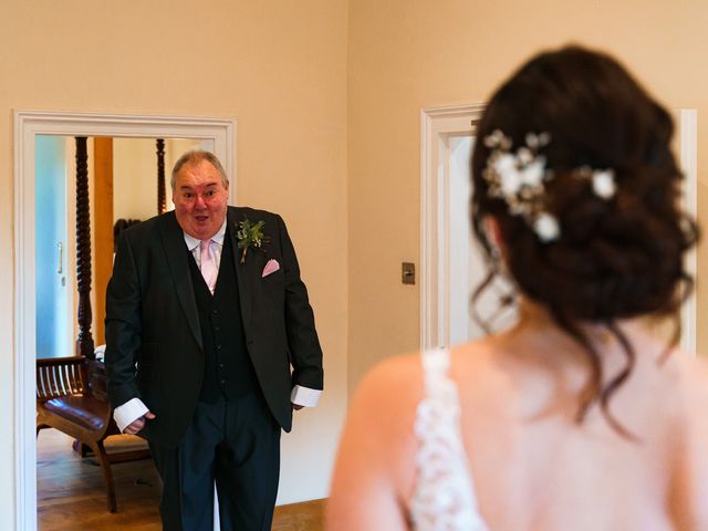 Jenny and Sam&apos;s Wedding in Great Milton, Oxfordshire 5