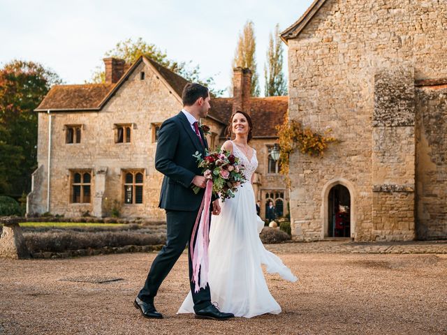 Jenny and Sam&apos;s Wedding in Great Milton, Oxfordshire 23