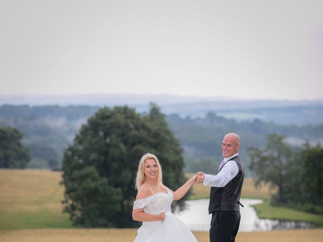 Gavin and Joanna&apos;s Wedding in Wadhurst, East Sussex 200