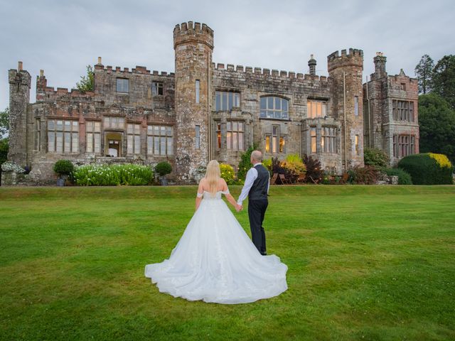 Gavin and Joanna&apos;s Wedding in Wadhurst, East Sussex 209