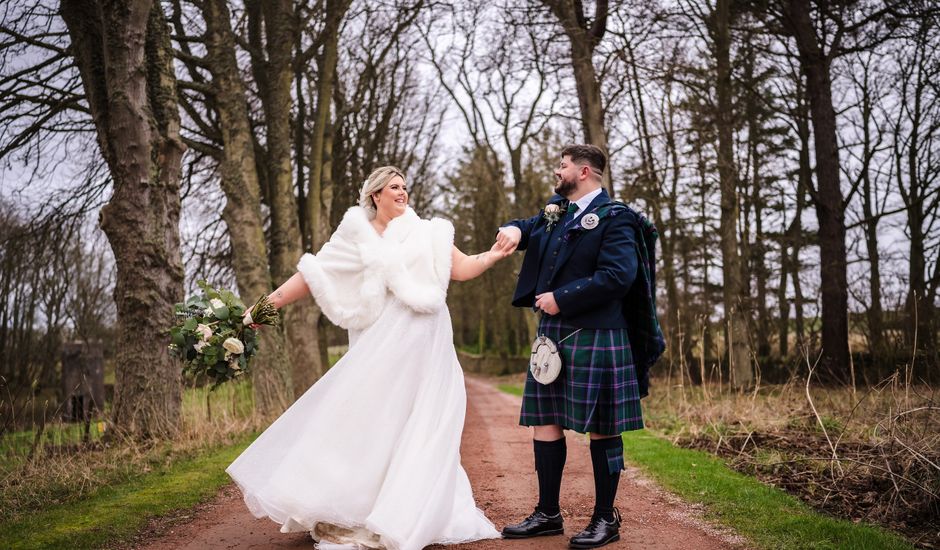 Ryan and Erin's Wedding in St Andrews, Fife & Angus