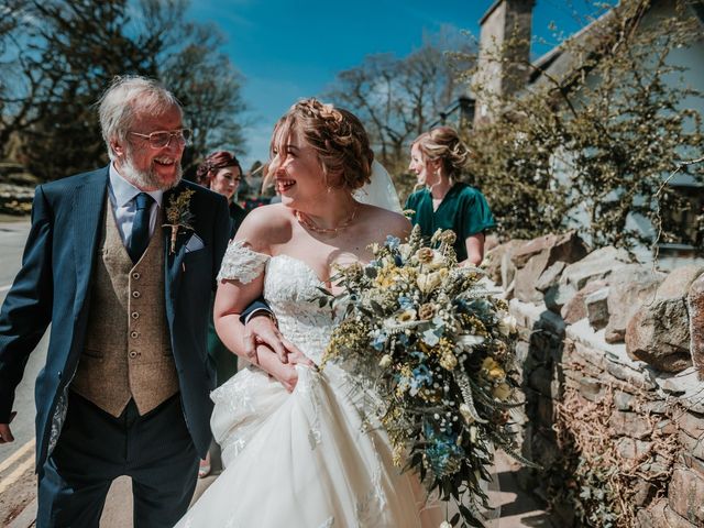 Graham and Katherine&apos;s Wedding in Markfield, Leicestershire 3