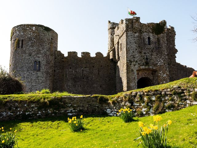 Robin and Erin&apos;s Wedding in Tenby, Pembrokeshire 2