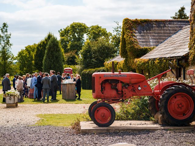 Martin and Melanie&apos;s Wedding in Buckingham, Buckinghamshire 13