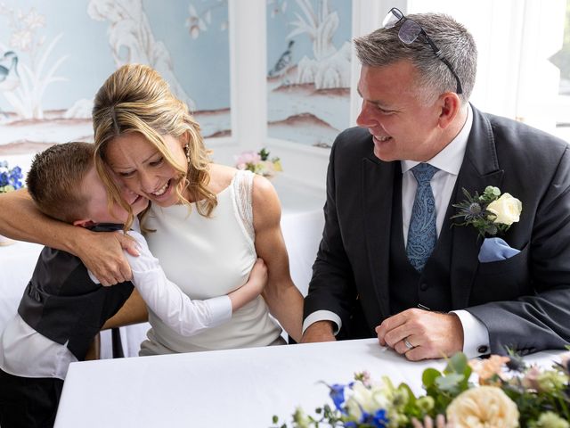 Joanne and Richard&apos;s Wedding in Bristol City, Bristol 11