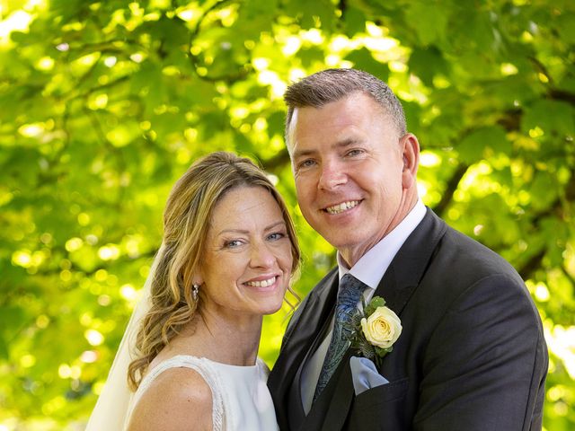 Joanne and Richard&apos;s Wedding in Bristol City, Bristol 21