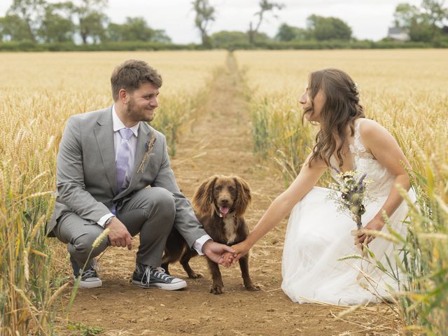 stuart and anna's Wedding in Melton Mowbray, Leicestershire 6