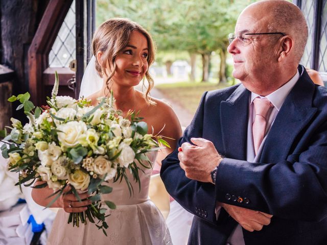 Samuel and Isabel&apos;s Wedding in Hereford, Herefordshire 18