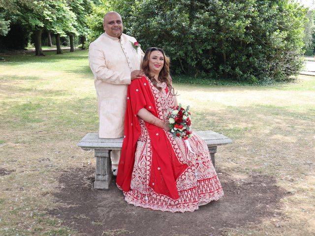 Pritesh and Daniella&apos;s Wedding in Leicester, Leicestershire 41