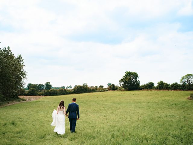 Liam and Jenny&apos;s Wedding in Winslow, Buckinghamshire 29