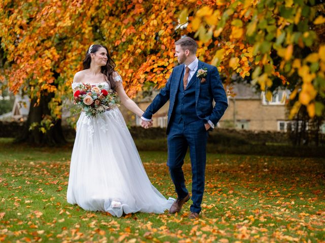 Daniel  and Lauren &apos;s Wedding in Banbury, Oxfordshire 4