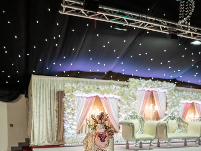 Osama and Humaira&apos;s Wedding in Birmingham, West Midlands 4