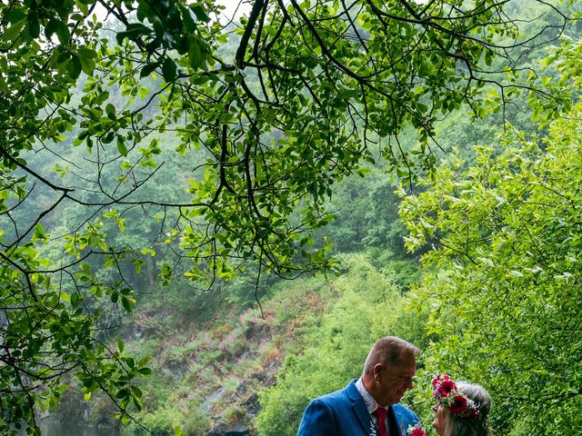 Markus and Tracy&apos;s Wedding in Bodmin, Cornwall 92