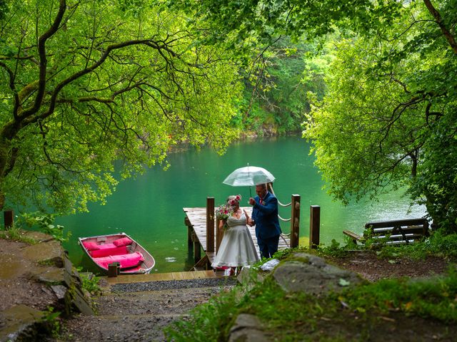 Markus and Tracy&apos;s Wedding in Bodmin, Cornwall 116