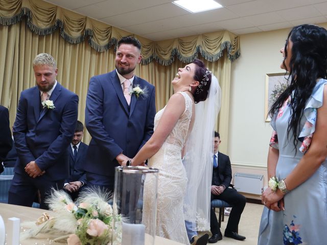 Sam and Lauryn&apos;s Wedding in Grantham, Lincolnshire 37