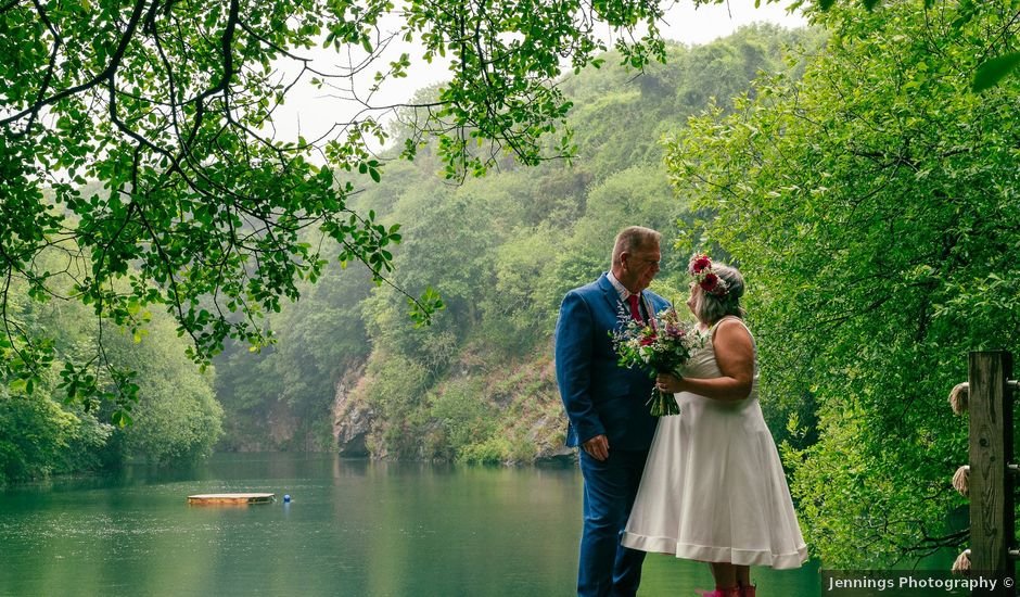 Markus and Tracy's Wedding in Bodmin, Cornwall