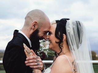 Amy &amp; Luke's wedding 1