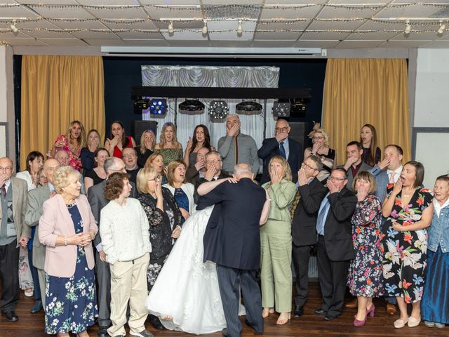 Roger and Paula&apos;s Wedding in Leicester, Leicestershire 1