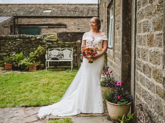 Oliver and Hope&apos;s Wedding in East Riddlesden Hall, West Yorkshire 5