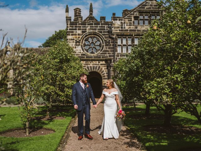 Oliver and Hope&apos;s Wedding in East Riddlesden Hall, West Yorkshire 19