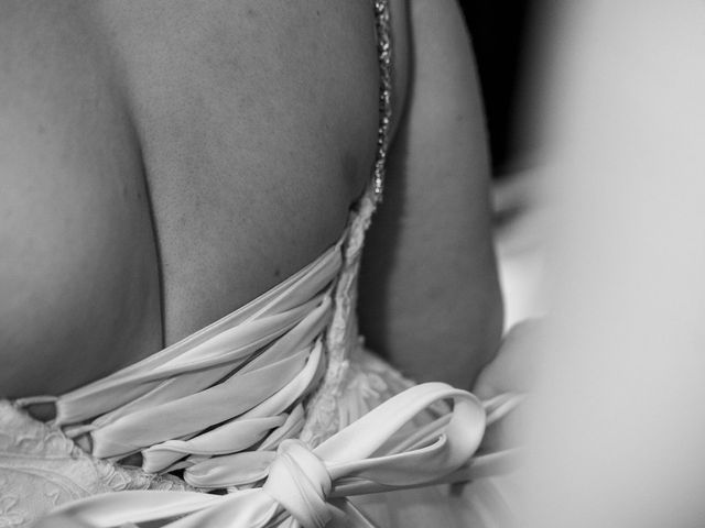 Hussein and Rachel's Wedding in Arnold, Nottinghamshire 15
