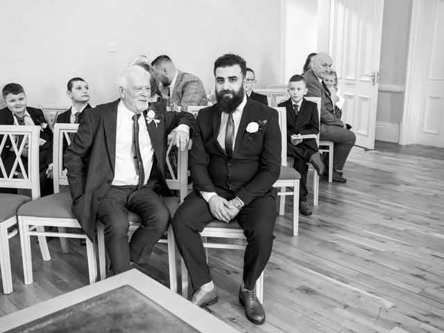 Hussein and Rachel's Wedding in Arnold, Nottinghamshire 22