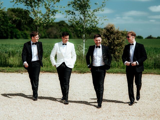 Lucy and Gavin&apos;s Wedding in Gloucester, Gloucestershire 2