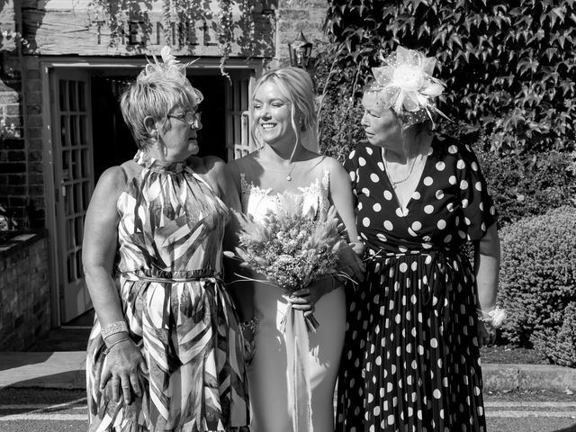 Tara and Rikki&apos;s Wedding in Nr Stone, Staffordshire 32