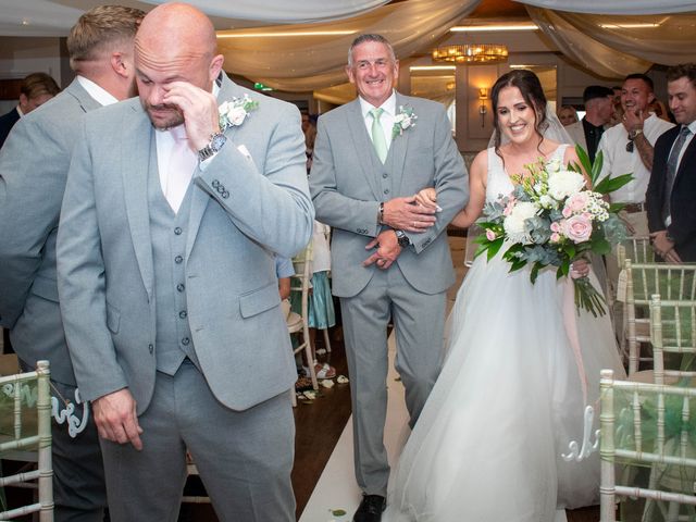 Barry and Claire&apos;s Wedding in Bromley, Kent 18