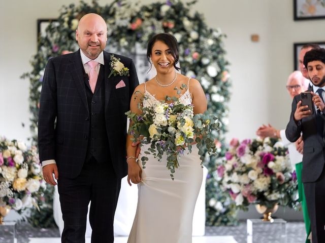 Justyn and Gurmayia&apos;s Wedding in Reading, Berkshire 23