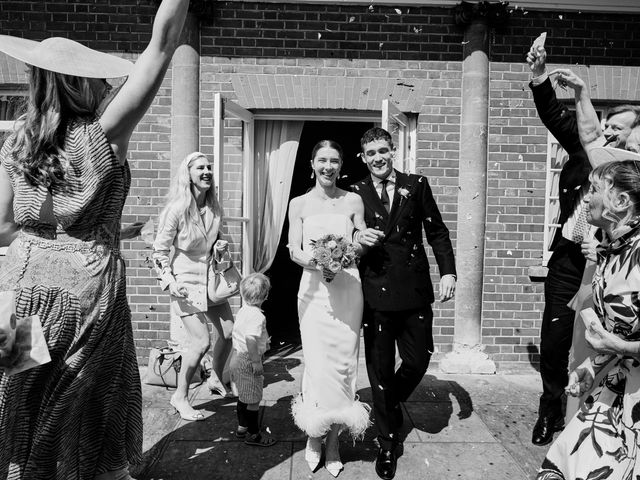 Rebecca and Gareth&apos;s Wedding in Twickenham, Middlesex 19