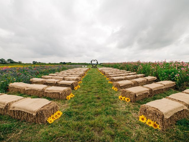 Tom and Libby&apos;s Wedding in Northampton, Northamptonshire 1