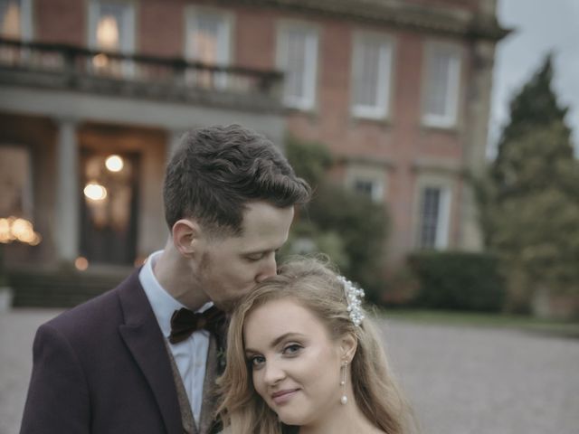 Steven and Helen&apos;s Wedding in Bridgnorth , Shropshire 23