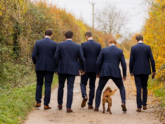 Tom and Jess&apos;s Wedding in Cirencester, Gloucestershire 4