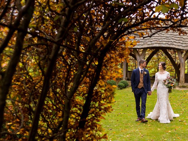 Tom and Jess&apos;s Wedding in Cirencester, Gloucestershire 13