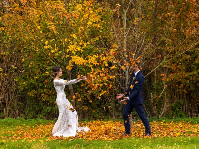 Tom and Jess&apos;s Wedding in Cirencester, Gloucestershire 15