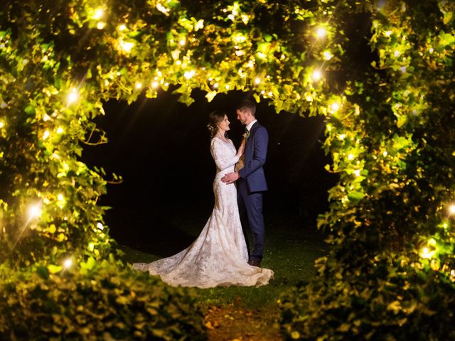 Tom and Jess&apos;s Wedding in Cirencester, Gloucestershire 19