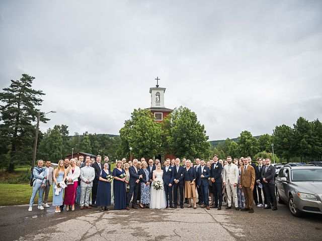 Oskar and Linnea's Wedding in Notts, Nottinghamshire 32