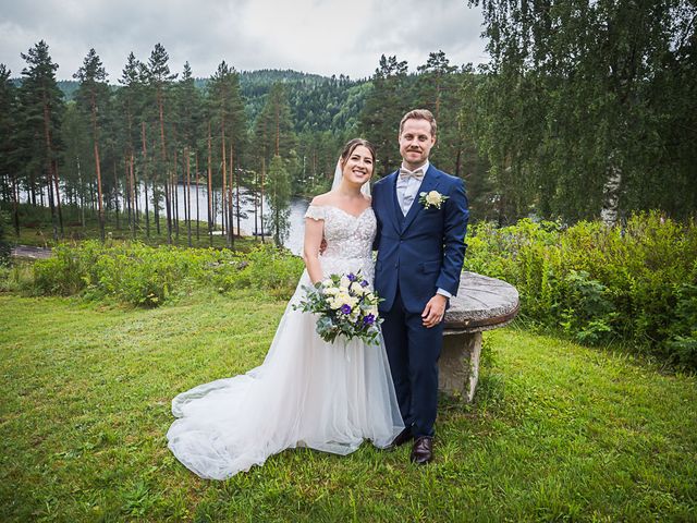 Oskar and Linnea's Wedding in Notts, Nottinghamshire 34