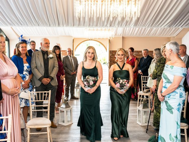 MIKE and VANESSA's Wedding in Willerby, East Riding of Yorkshire 78
