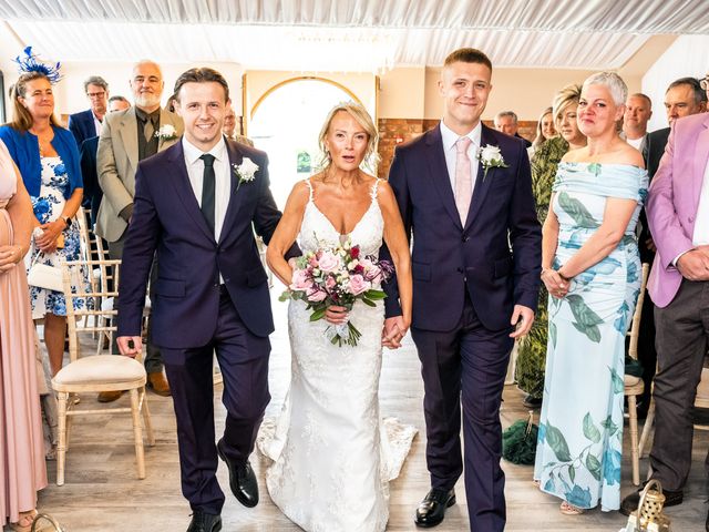 MIKE and VANESSA's Wedding in Willerby, East Riding of Yorkshire 83