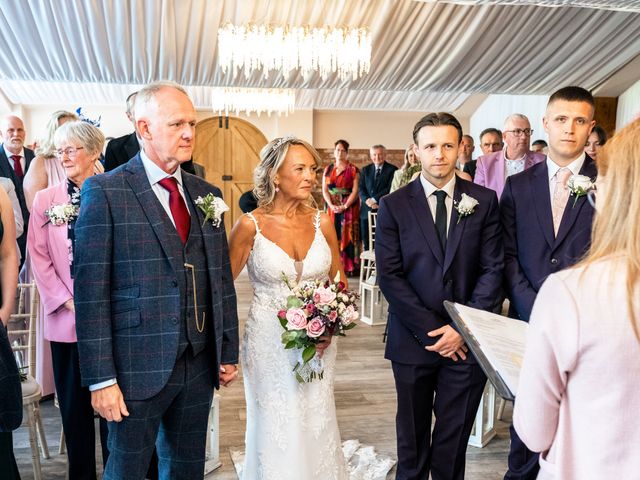 MIKE and VANESSA's Wedding in Willerby, East Riding of Yorkshire 86